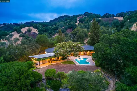 1275 Panorama Dr, Lafayette, CA 94549 photo 1