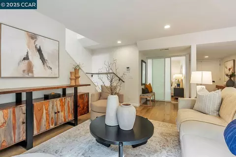 Living - 47 Miramonte Dr, Moraga, CA 94556 photo 2 of 4