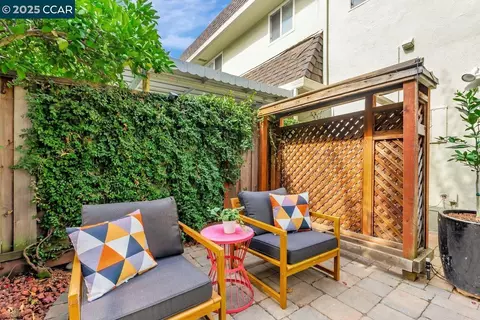 Exterior - 47 Miramonte Dr, Moraga, CA 94556 photo 6 of 12