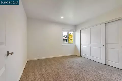Bedroom - 47 Miramonte Dr, Moraga, CA 94556 photo 9 of 11