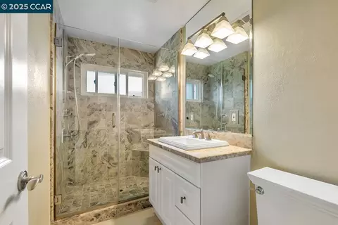 Bath - 47 Miramonte Dr, Moraga, CA 94556 photo 1 of 4