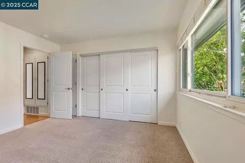 Bedroom - 47 Miramonte Dr, Moraga, CA 94556 photo 7 of 11