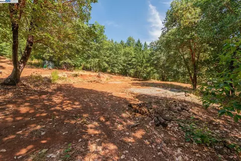 171 Connor Creek Rd, Junction City, CA 96048