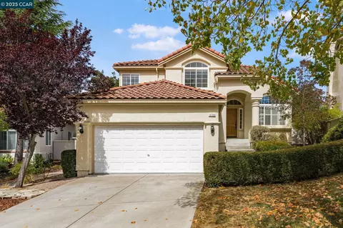 2156 Bluerock Cr, Concord, CA 94521 photo 1