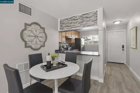 2525 Walters Way #19, Concord, CA 94520