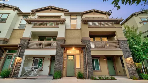 47252 Mission Falls Ct, Fremont, CA 94539