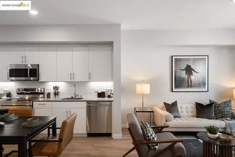 260 Brooklyn Basin Way #428, Oakland, CA 94606