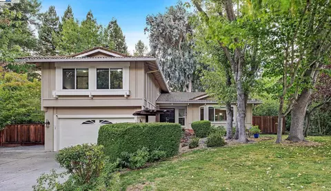2240 Tahiti Dr, San Ramon, CA 94583