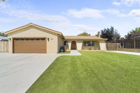 125 Scherman Ct, Livermore, CA 94550