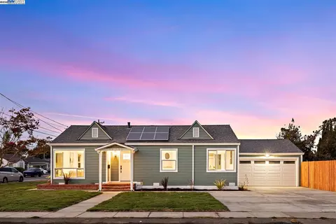 36702 Olive St, Newark, CA 94560 photo 1