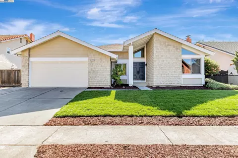 260 Jacaranda Dr, Fremont, CA 94539 photo 1