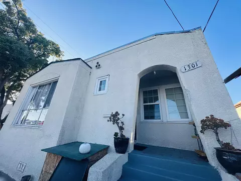 1301 60th Ave, Oakland, CA 94621