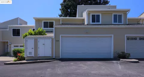 5389 San Simeon Pl, Castro Valley, CA 94552