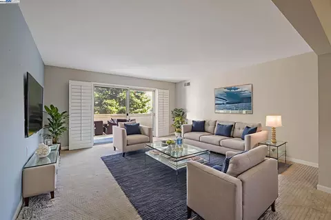 1400 Golden Rain Rd #3, Walnut Creek, CA 94595