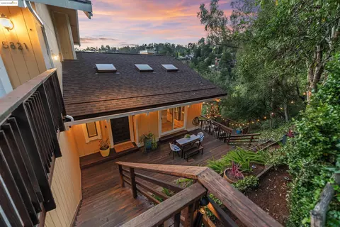 5821 Bagshotte Dr, Oakland, CA 94611