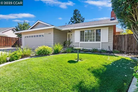 2730 Calpine Pl, Concord, CA 94518 photo 1