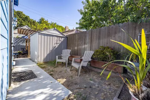 Exterior - 1234 Willow St, Oakland, CA 94607 photo 8 of 10