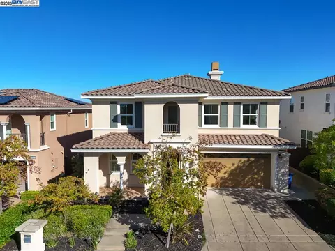 192 Carrick Cir, Hayward, CA 94542