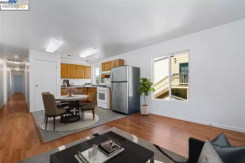 1547 23rd Ave, Oakland, CA 94606