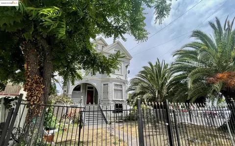 1718 High St, Oakland, CA 94601