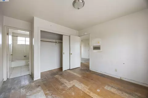 Bedroom - 1450 Ward St, Berkeley, CA 94702 photo 4 of 4