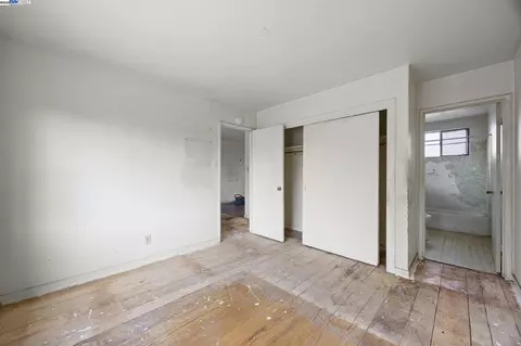 Bedroom - 1450 Ward St, Berkeley, CA 94702 photo 2 of 4