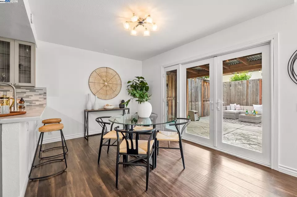 Dining - 34917 Sea Cliff Ter, Fremont, CA 94555 photo 2 of 2