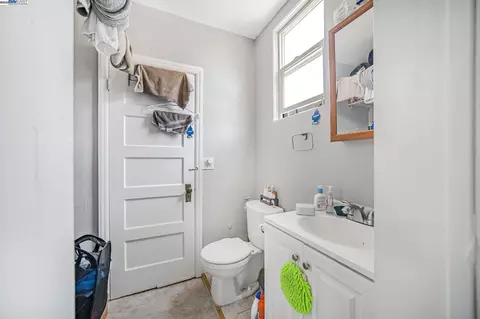 2110 Ashby Ave, Berkeley, CA 94705 photo 22