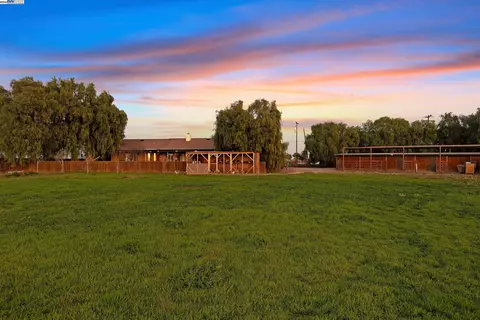 21021 Reeve Rd, Tracy, CA 95304 photo 36