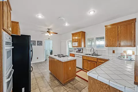 21021 Reeve Rd, Tracy, CA 95304 photo 13