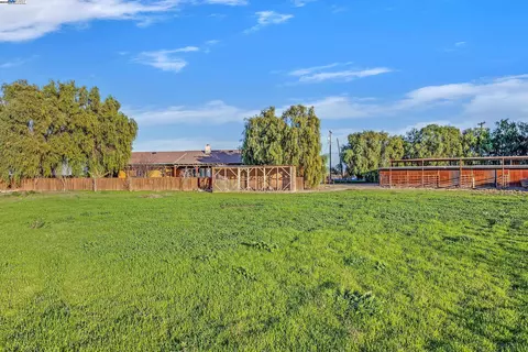 21021 Reeve Rd, Tracy, CA 95304 photo 48
