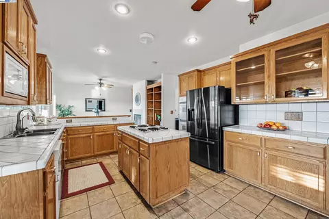 21021 Reeve Rd, Tracy, CA 95304 photo 15