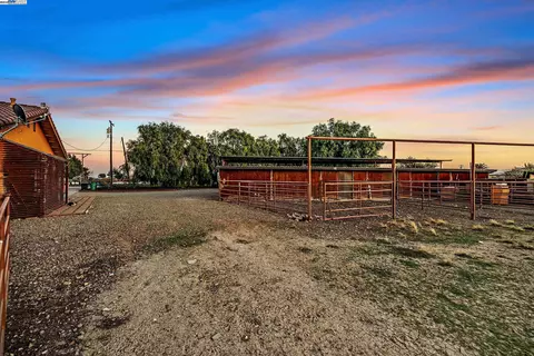 21021 Reeve Rd, Tracy, CA 95304 photo 30