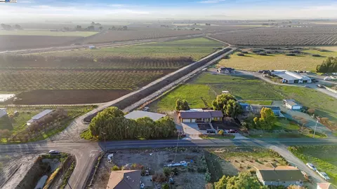 21021 Reeve Rd, Tracy, CA 95304 photo 59