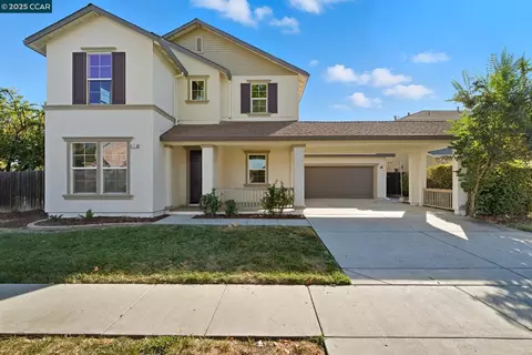 218 Cherry Blossom Ln, Patterson, CA 95363 photo 1