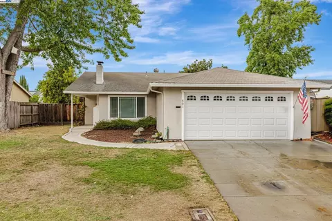 591 Debra St, Livermore, CA 94550