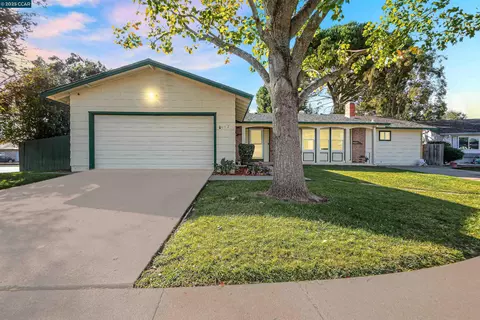 572 Corte Cala, Vacaville, CA 95688 photo 1