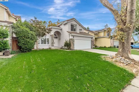 55 Shakespear Ct, Tracy, CA 95376 photo 1