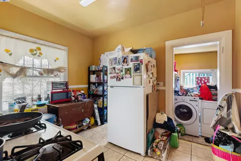 Other - 845 Isabella St, Oakland, CA 94607 photo 4 of 8