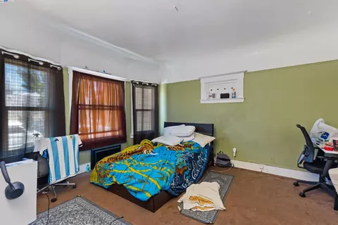 Bedroom - 845 Isabella St, Oakland, CA 94607 photo 1 of 3