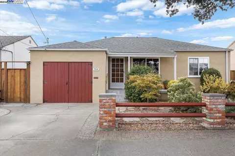 784 Douglas Dr, San Leandro, CA 94577