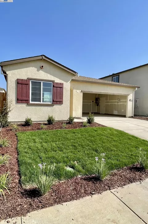 4246 Freemark Ave, Merced, CA 95348 photo 1