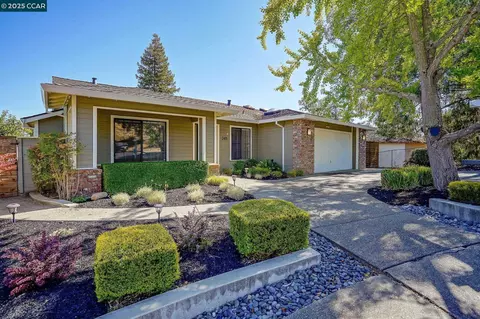 2411 Pinon Ct, Martinez, CA 94553 photo 1