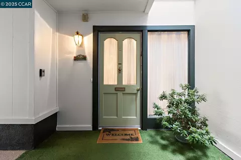 2709 Golden Rain Rd #6, Walnut Creek, CA 94595