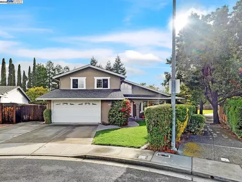 3431 Windsor Ct, Pleasanton, CA 94588 photo 1