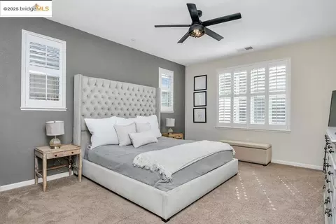 Bedroom - 8353 Brookhaven Cir, Discovery Bay, CA 94505 photo 1 of 4