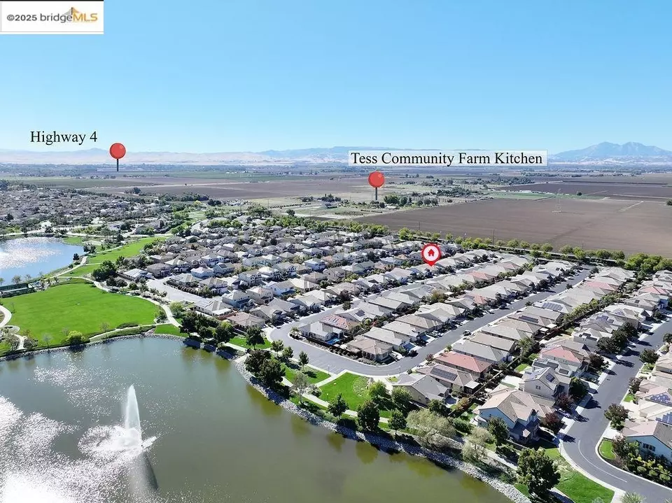 View/Area - 8353 Brookhaven Cir, Discovery Bay, CA 94505 photo 3 of 5
