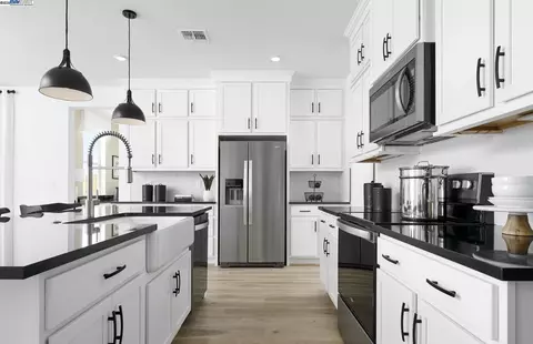 Undisclosed, Manteca, CA 95337