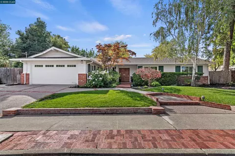 3075 Sweetbrier Cir, Lafayette, CA 94549 photo 1