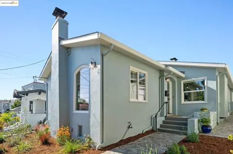 907 York St, Oakland, CA 94610